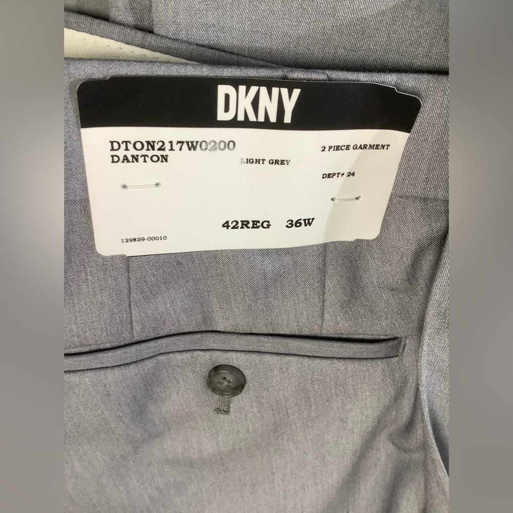 Dkny Brand New 2pc Suit - Picture 13 of 14